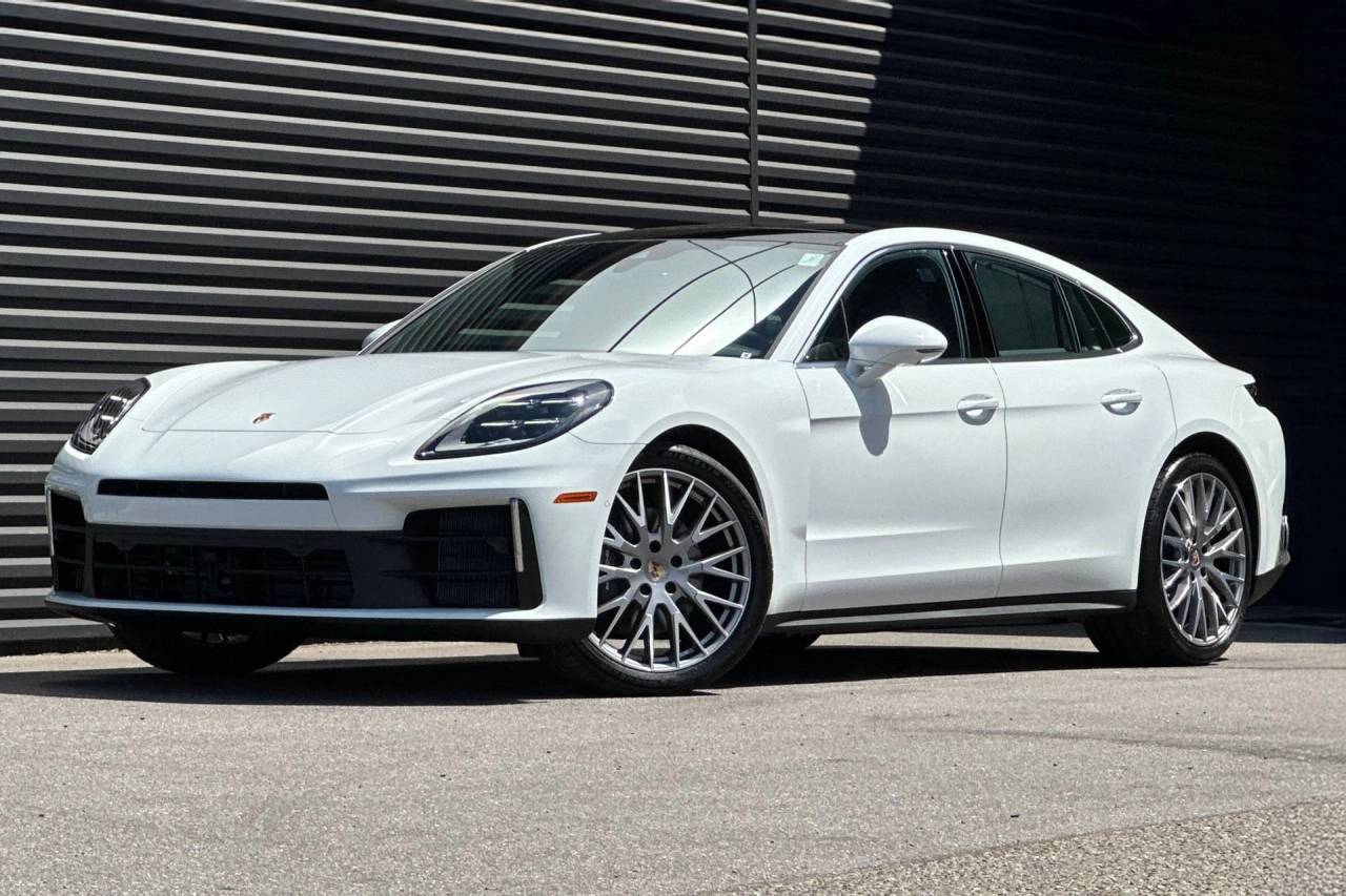 2025 Porsche Panamera