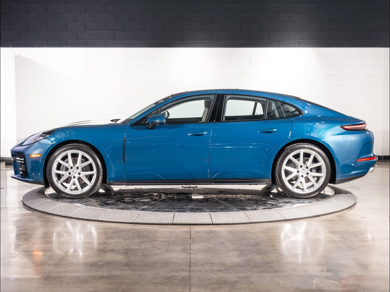 2025 Porsche Panamera Santa Clarita CA