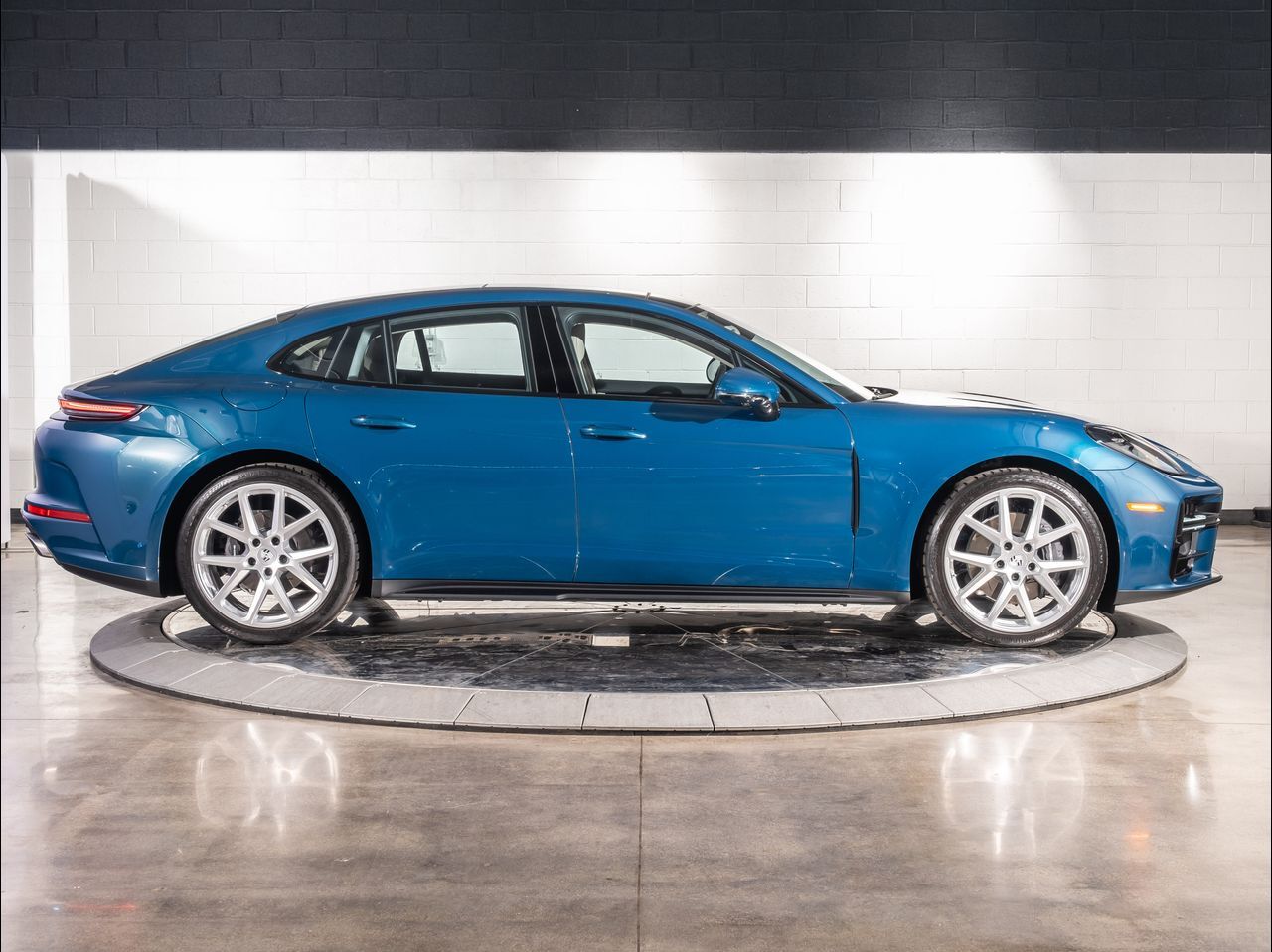 2025 Porsche Panamera Santa Clarita CA