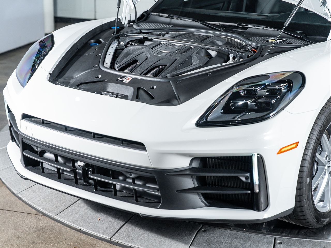 2025 Porsche Panamera Santa Clarita CA