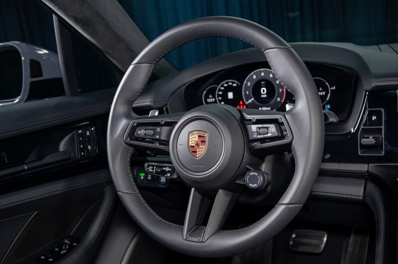 2025 Porsche Panamera 4 AWD Sedan Scottsdale AZ