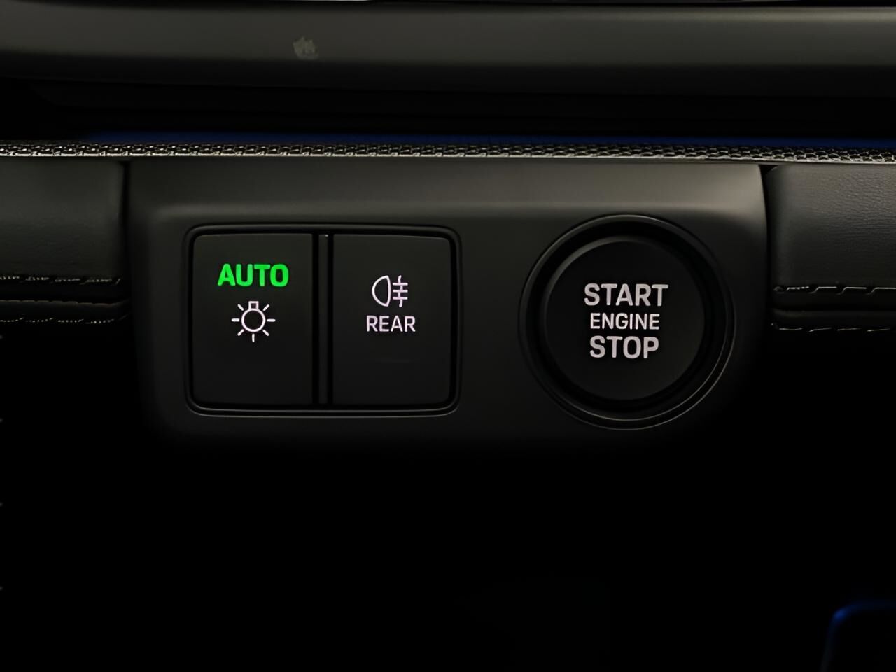 2025 Porsche Panamera 4 Appleton WI