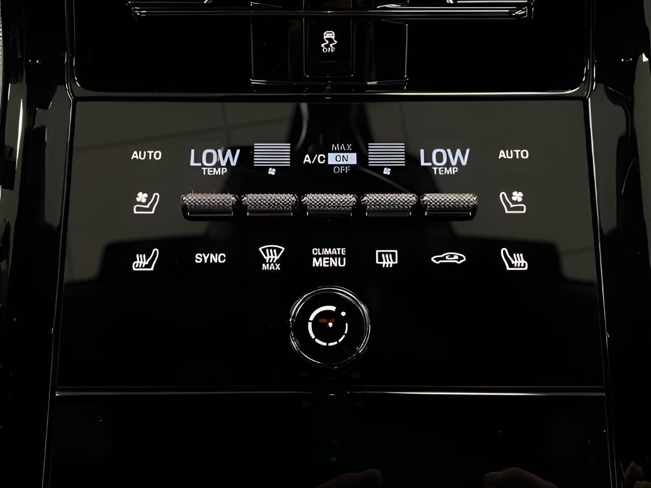 2025 Porsche Panamera 4 Appleton WI