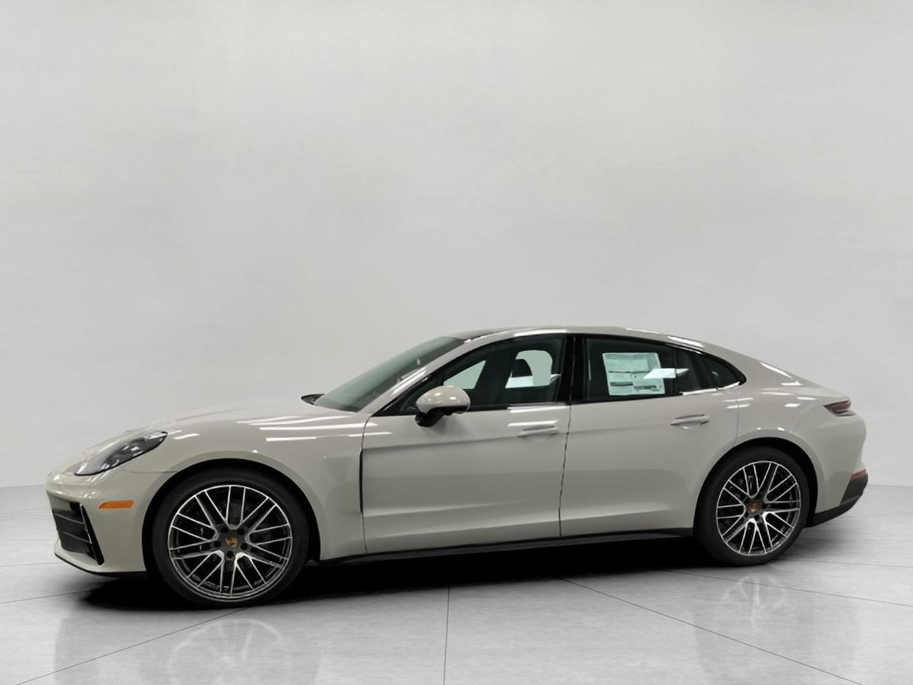 2025 Porsche Panamera 4 Appleton WI