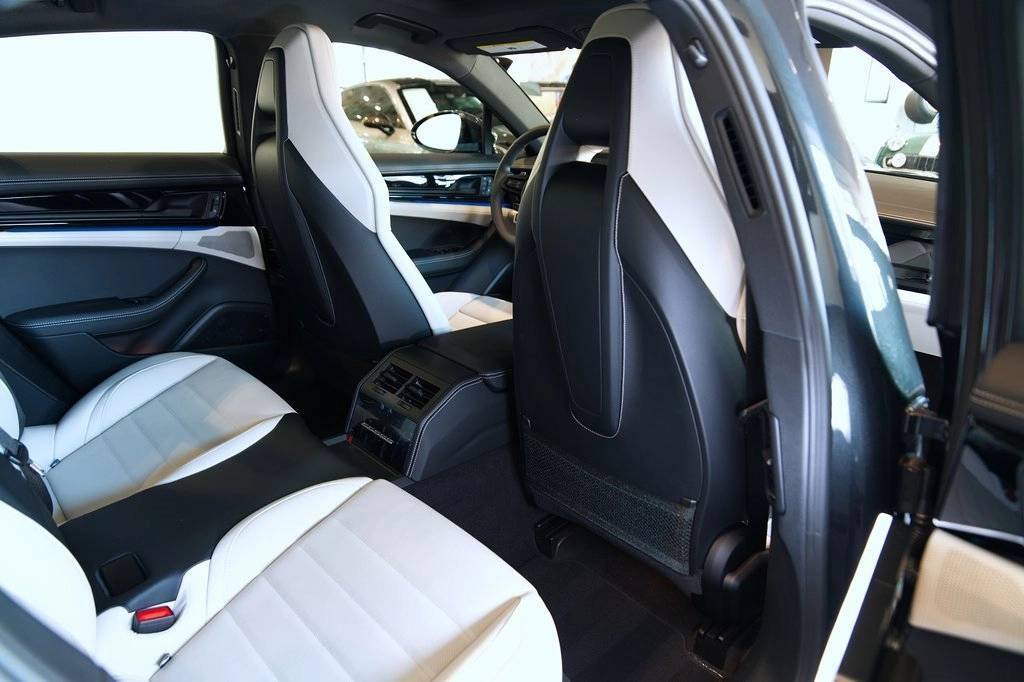 2025 Porsche Panamera 4 Colorado Springs CO