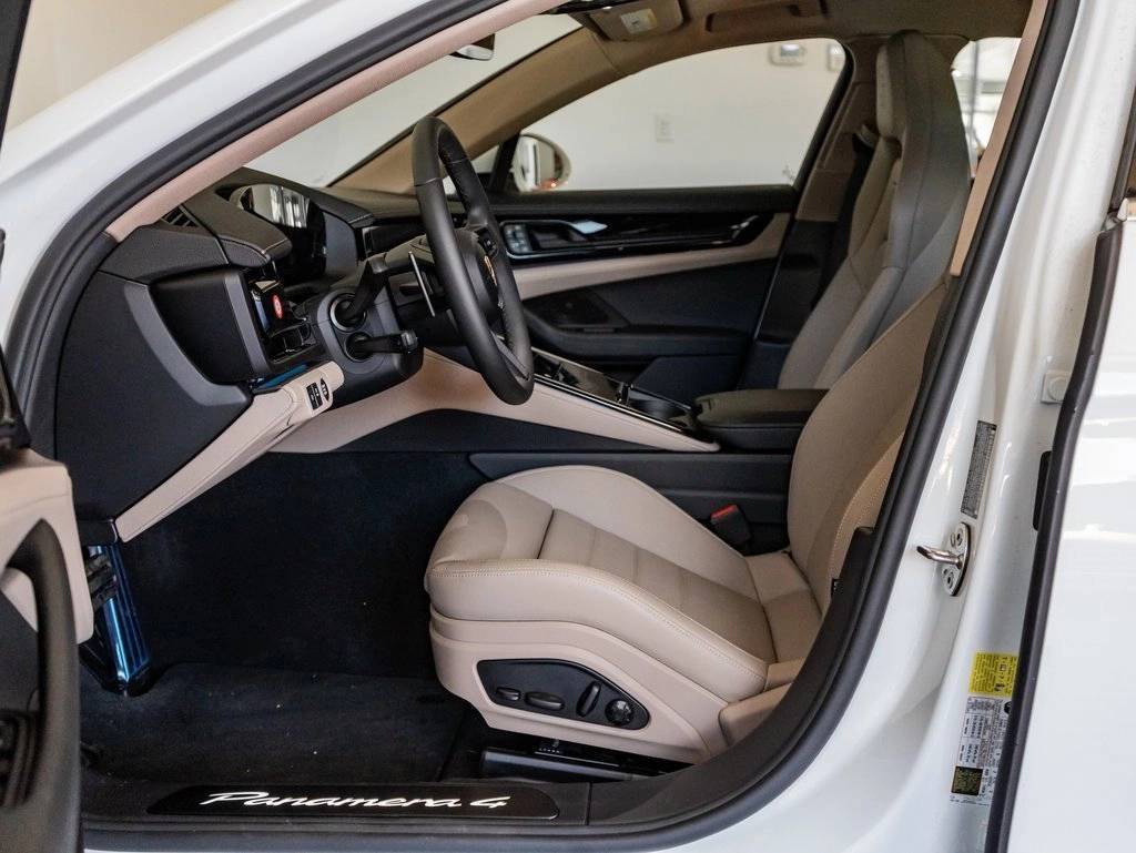 2025 Porsche Panamera 4 Colorado Springs CO