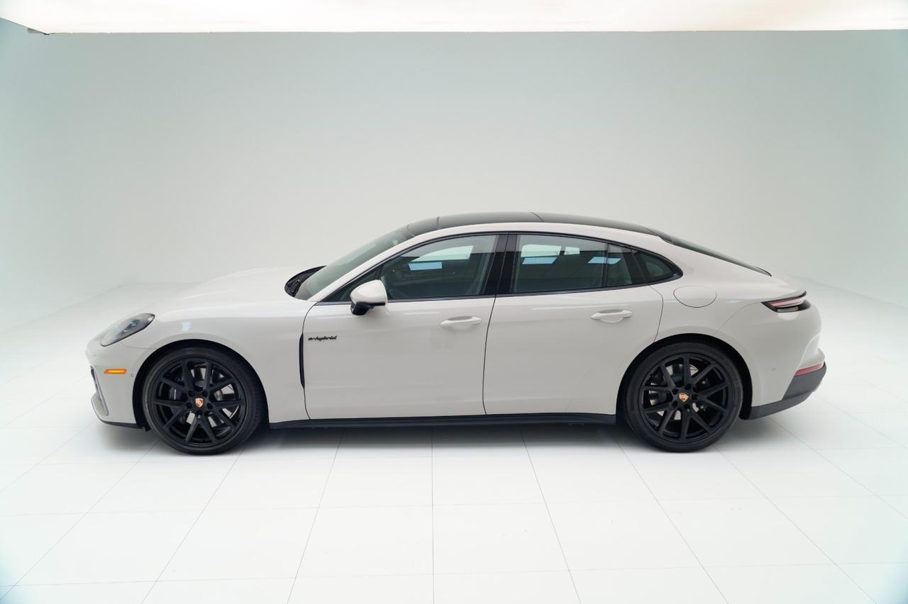 2025 Porsche Panamera 4 E-Hybrid Pompano Beach FL