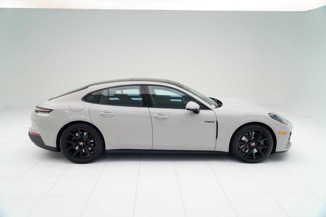 2025 Porsche Panamera 4 E-Hybrid Pompano Beach FL