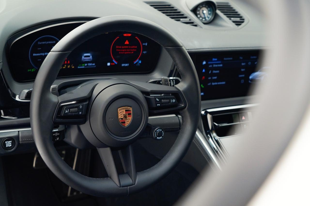 2025 Porsche Panamera 4 E-Hybrid Pompano Beach FL