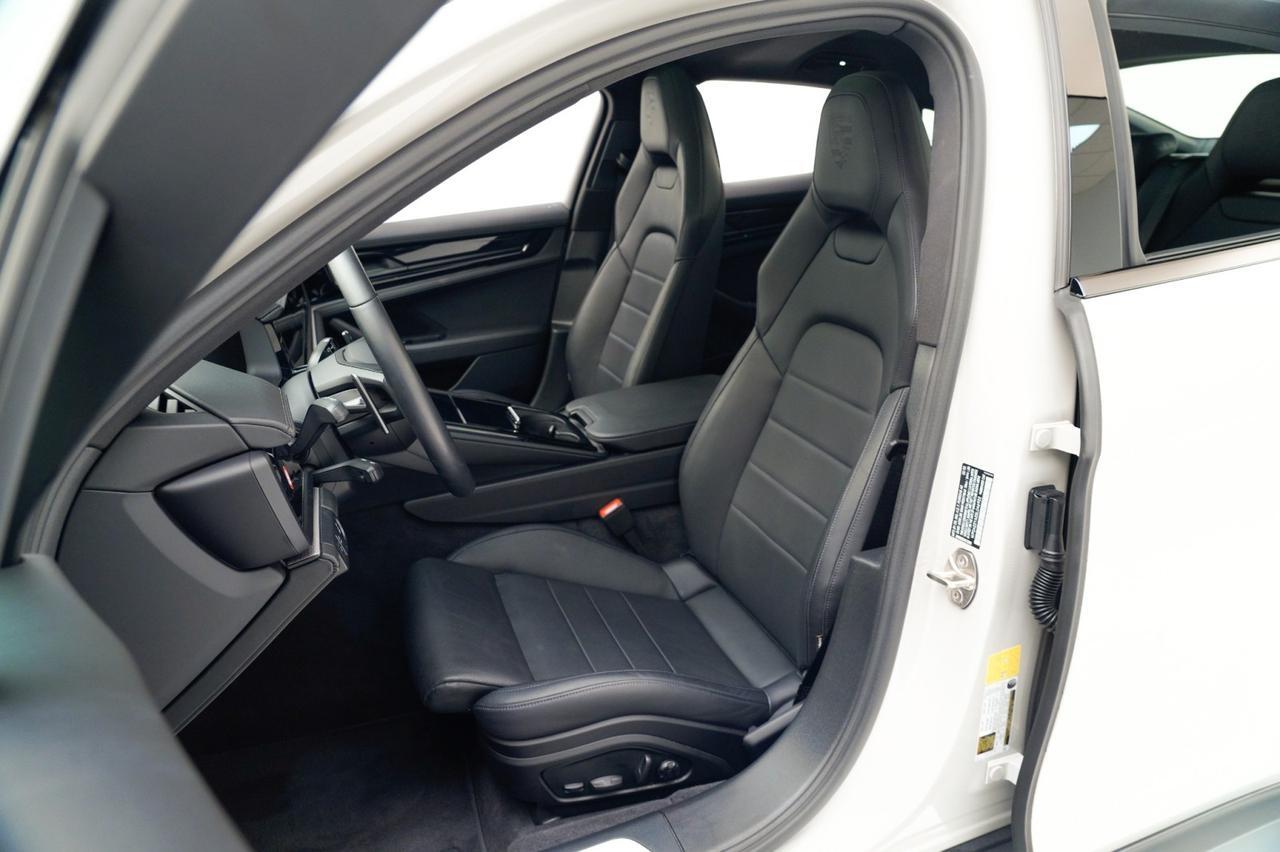 2025 Porsche Panamera 4 E-Hybrid Pompano Beach FL