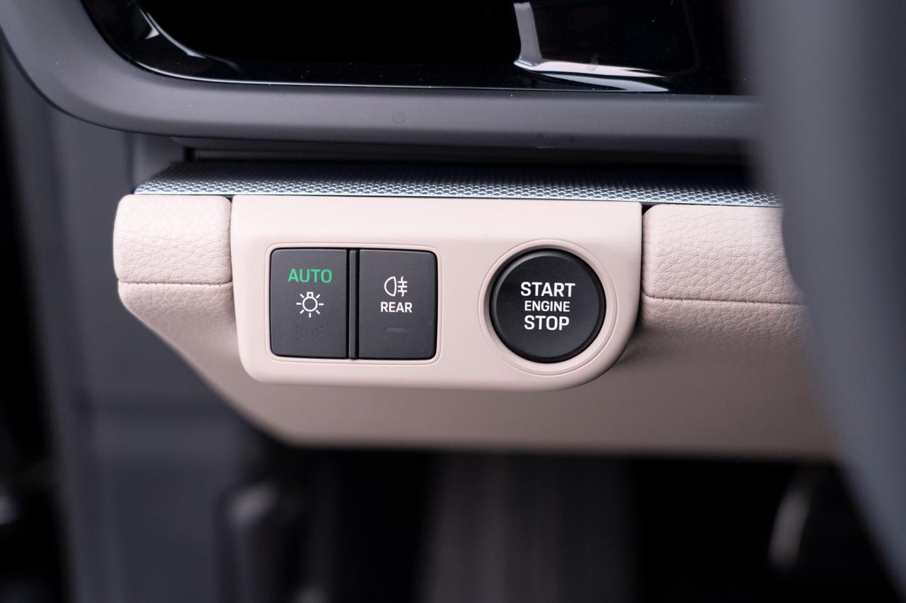 2025 Porsche Panamera 4 E-Hybrid Pompano Beach FL