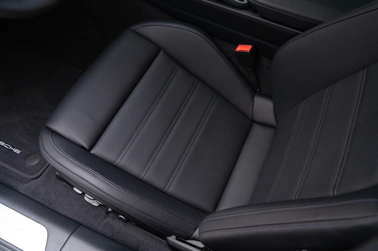 2025 Porsche Panamera 4 E-Hybrid Pompano Beach FL