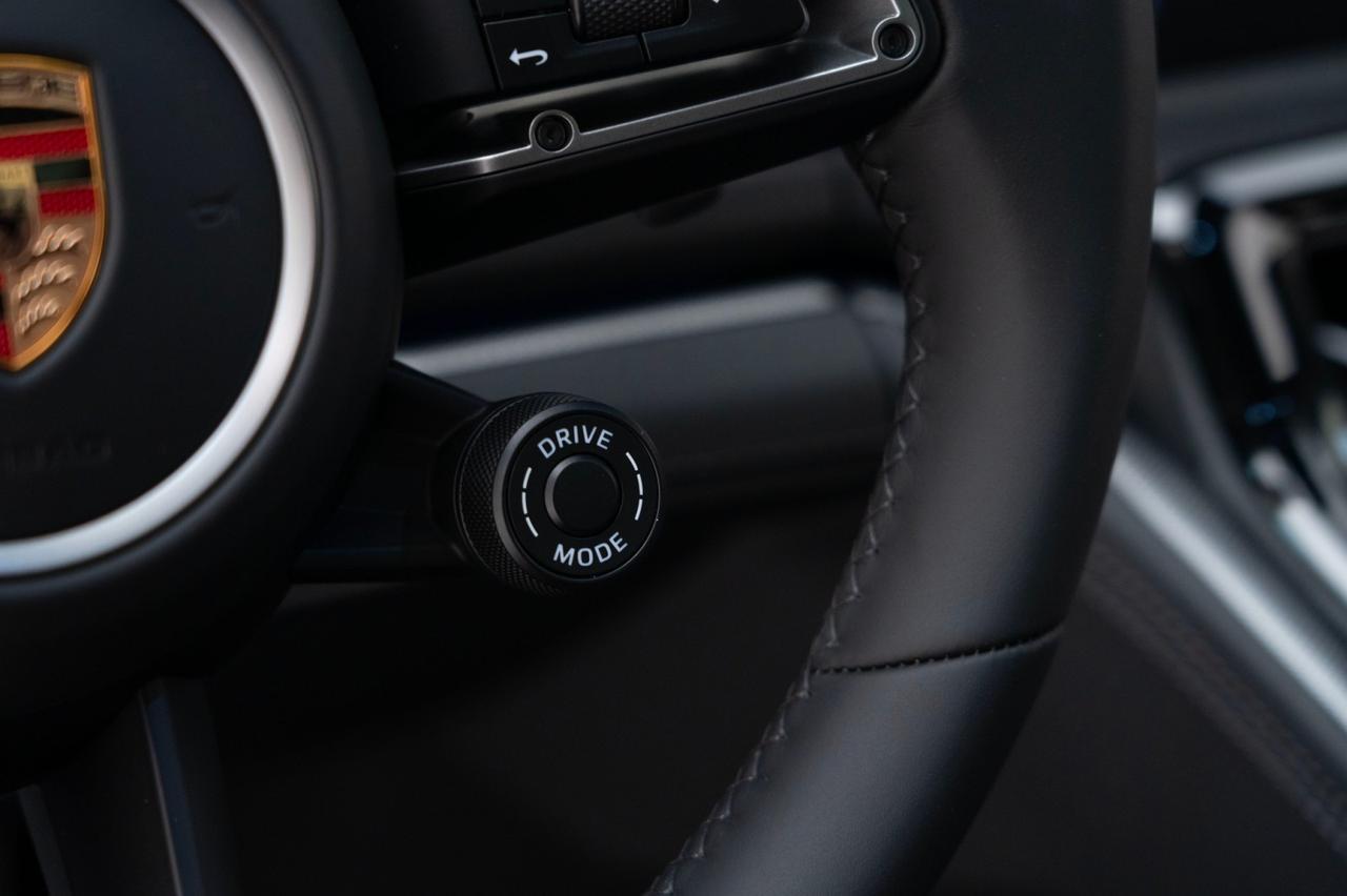 2025 Porsche Panamera 4 E-Hybrid Pompano Beach FL