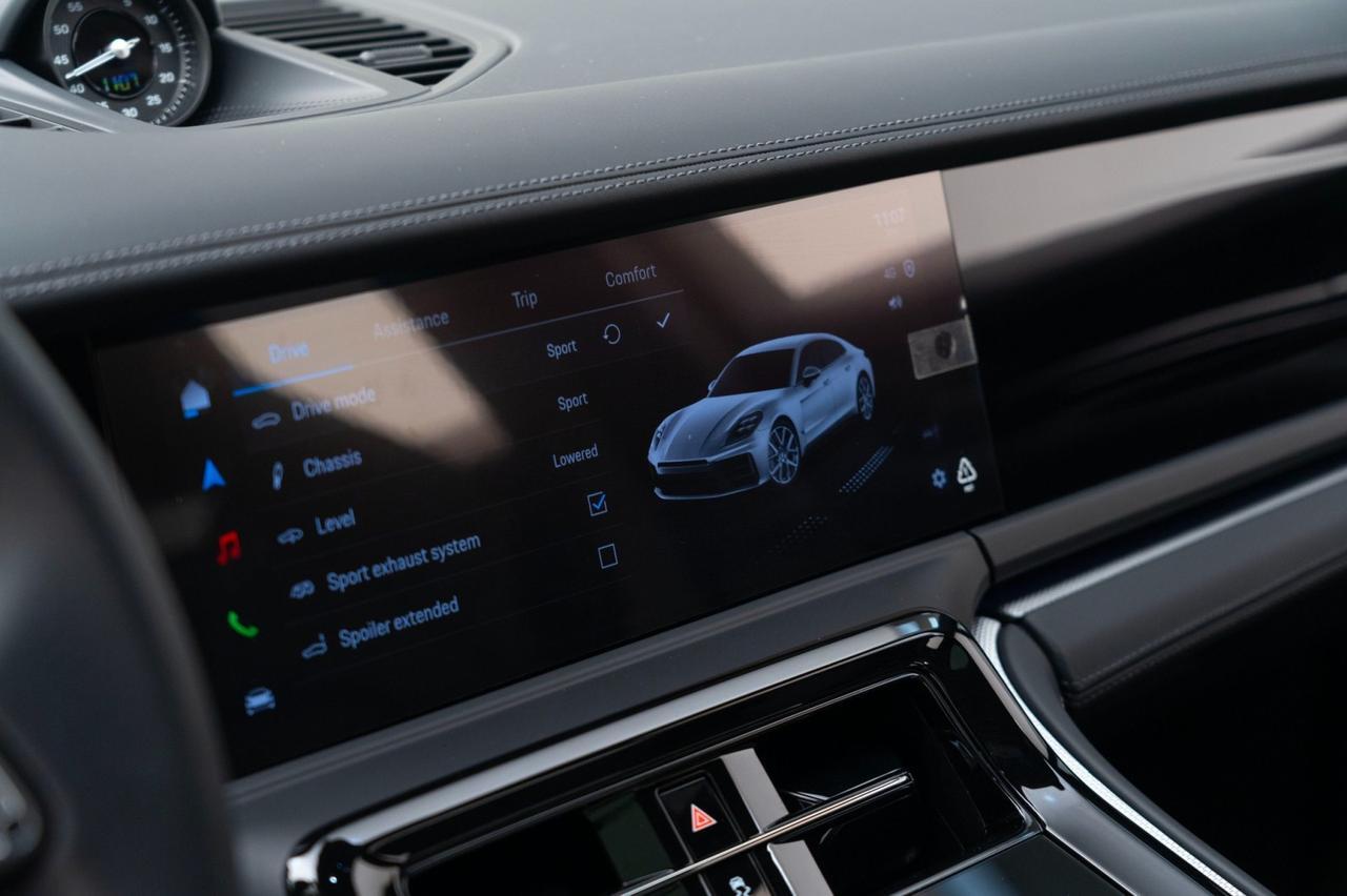 2025 Porsche Panamera 4 E-Hybrid Pompano Beach FL