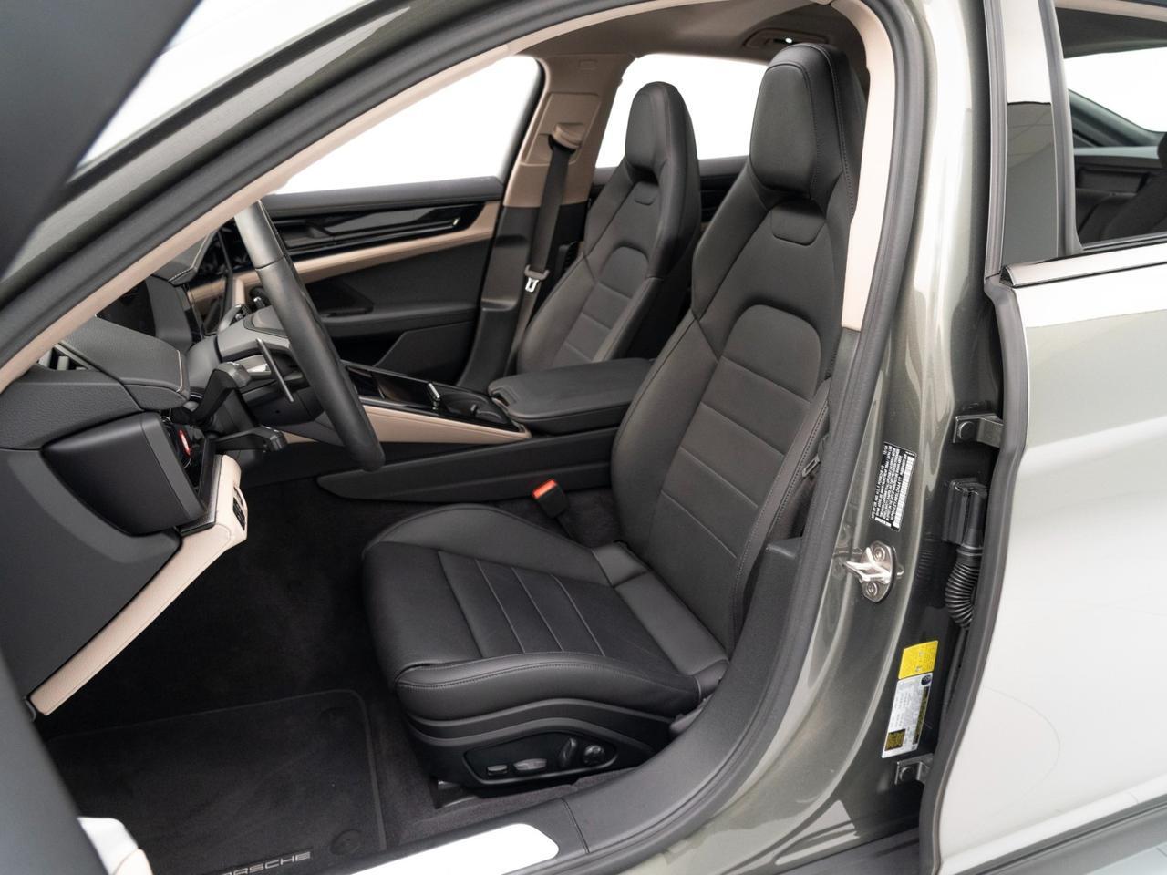 2025 Porsche Panamera 4 E-Hybrid Pompano Beach FL