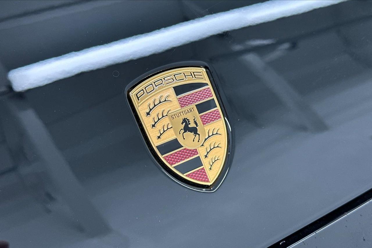 2025 Porsche Panamera 4 Newark DE