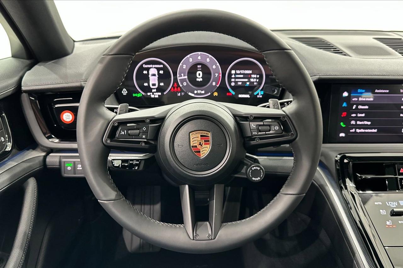 2025 Porsche Panamera 4 Newark DE