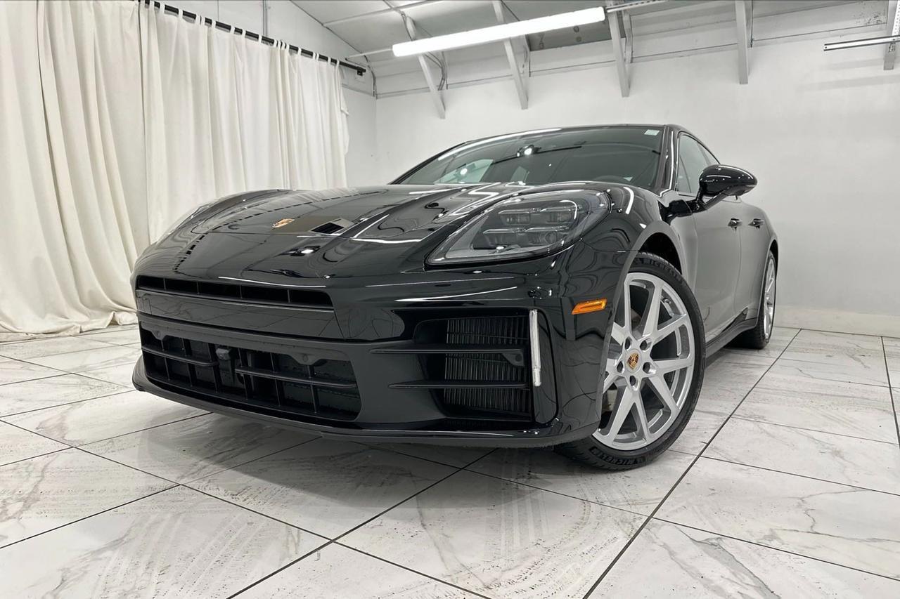 2025 Porsche Panamera 4 Newark DE
