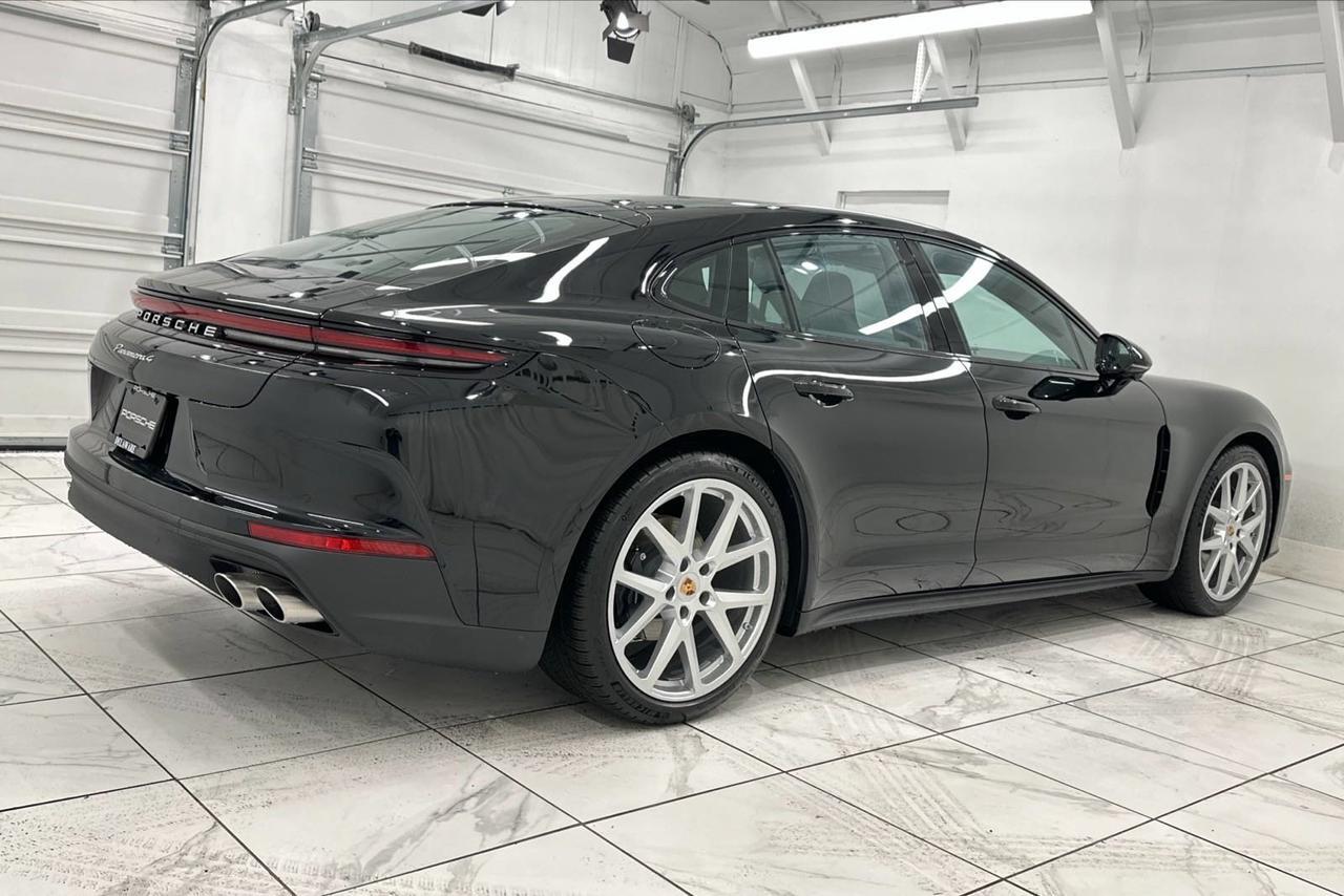2025 Porsche Panamera 4 Newark DE