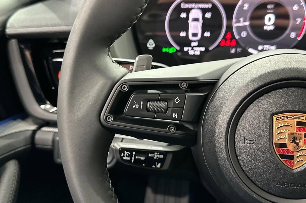 2025 Porsche Panamera 4 Newark DE