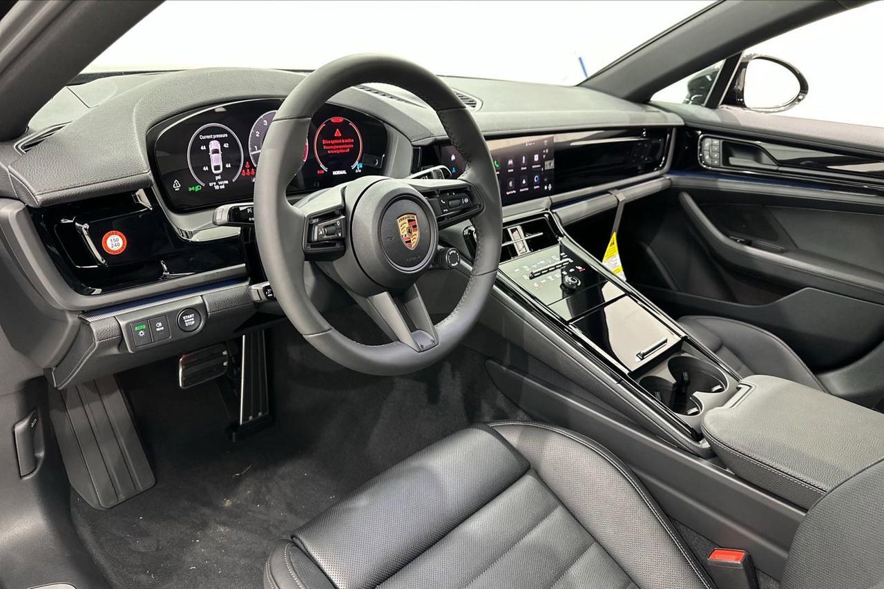2025 Porsche Panamera 4 Newark DE