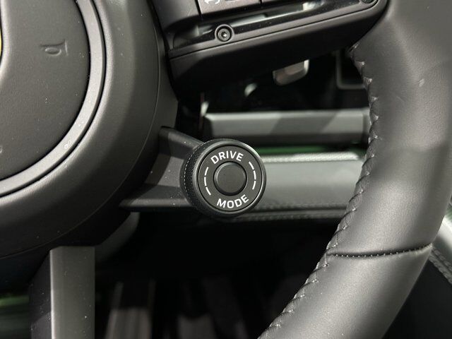 2025 Porsche Panamera 4 Newark DE
