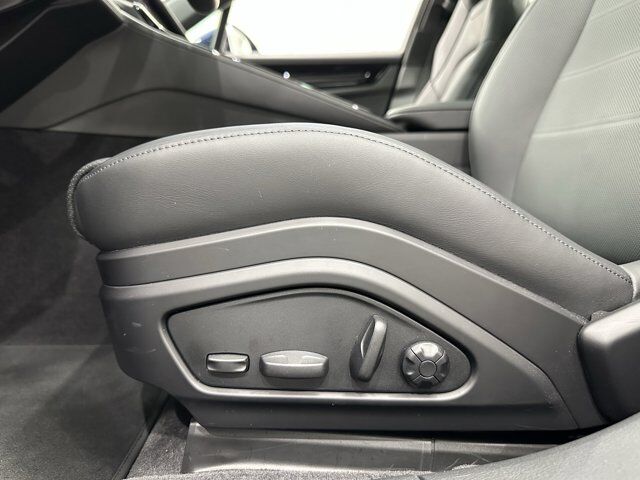 2025 Porsche Panamera 4 Newark DE