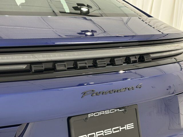 2025 Porsche Panamera 4 Newark DE