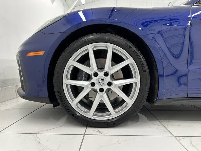 2025 Porsche Panamera 4 Newark DE