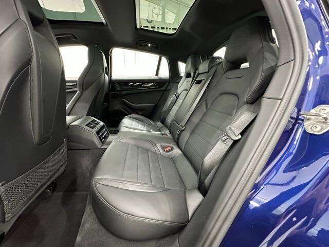 2025 Porsche Panamera 4 Newark DE