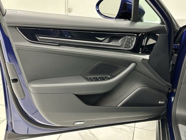 2025 Porsche Panamera 4 Newark DE