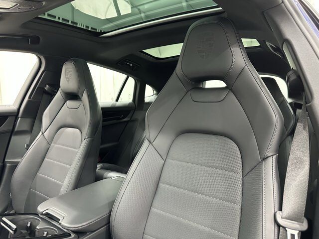 2025 Porsche Panamera 4 Newark DE