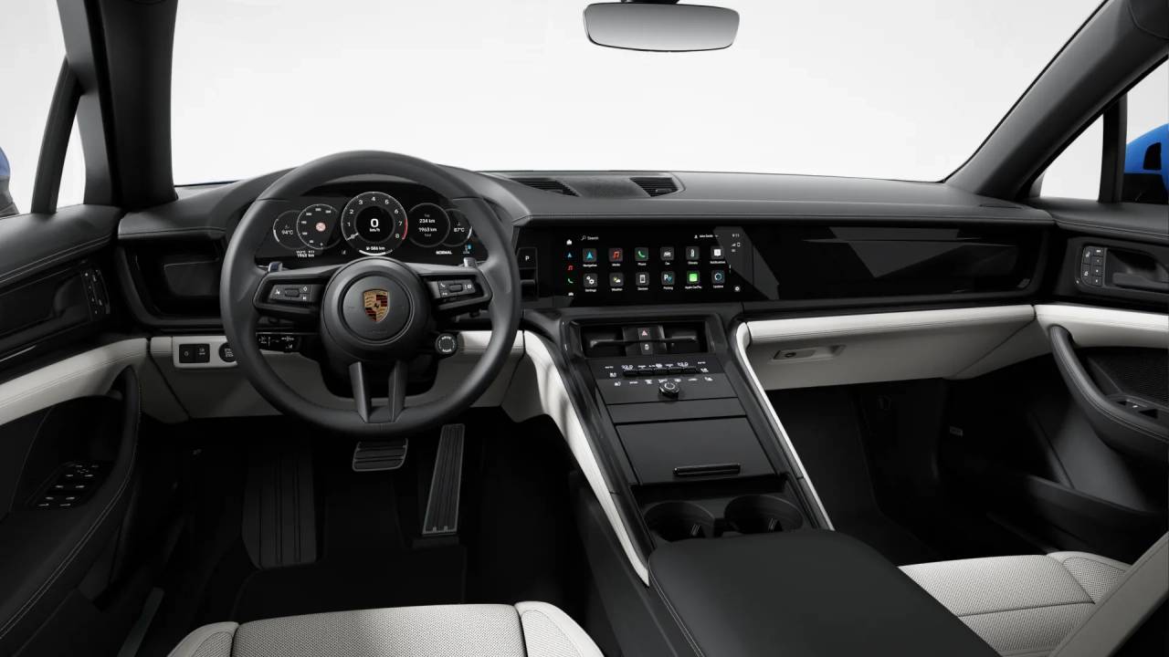 2025 Porsche Panamera 4 Newark DE