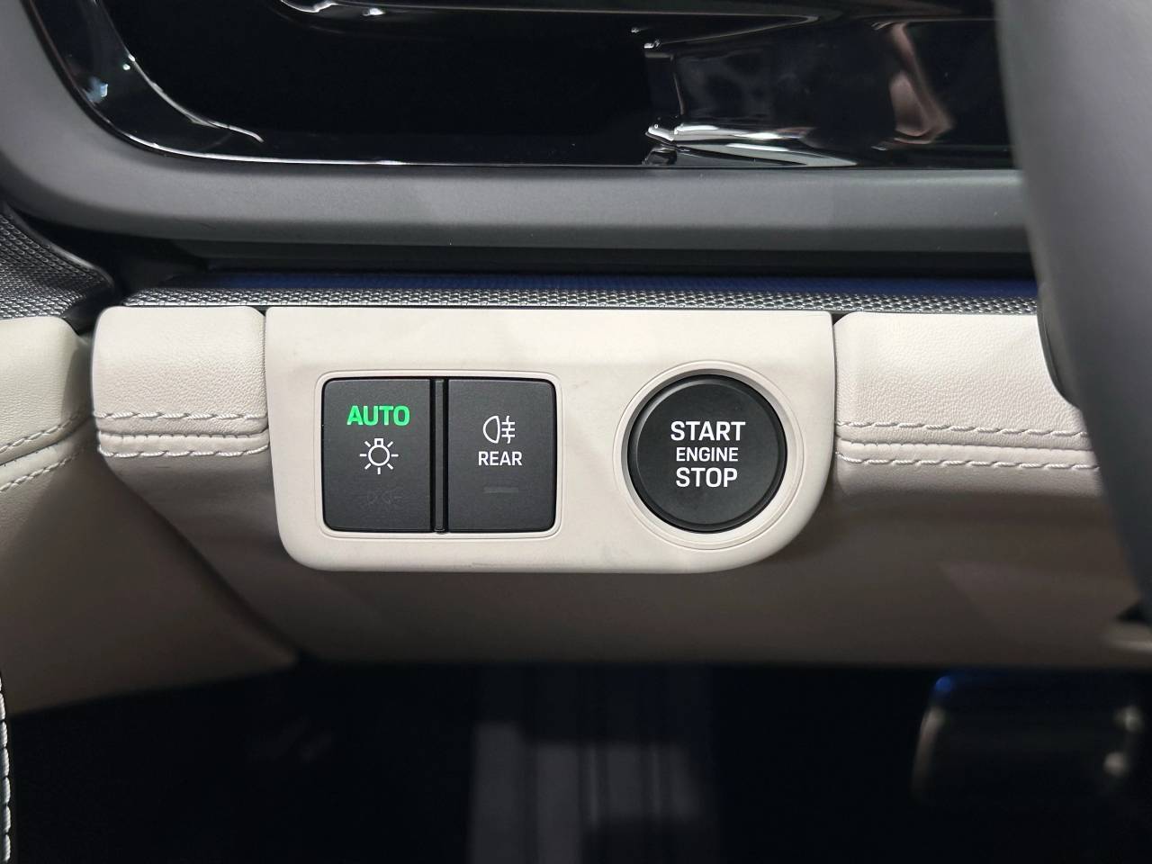 2025 Porsche Panamera 4 Newark DE