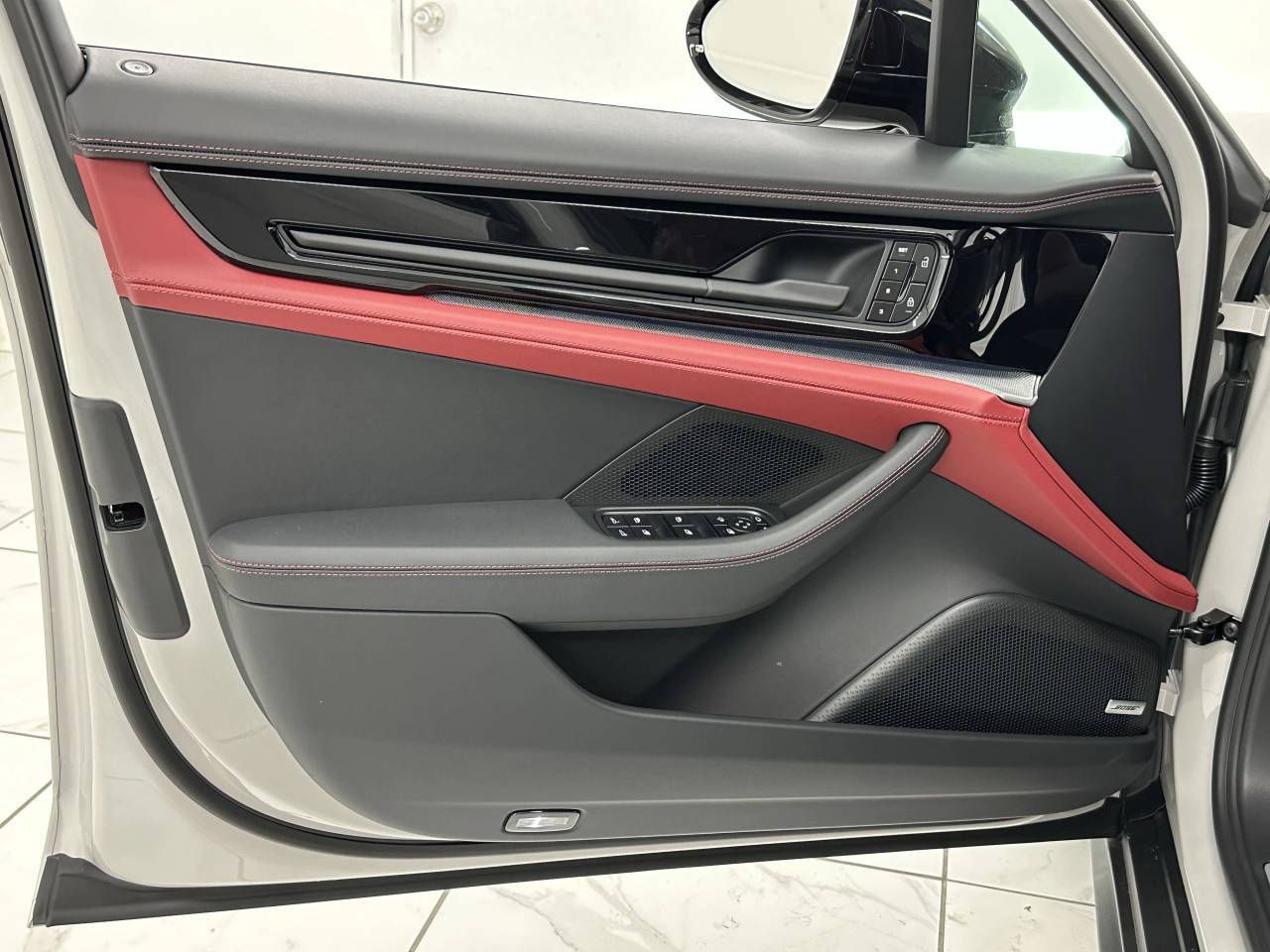 2025 Porsche Panamera 4 Newark DE