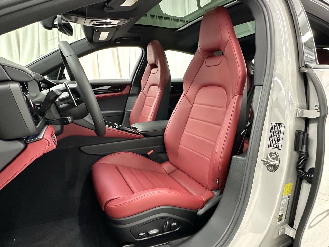 2025 Porsche Panamera 4 Newark DE