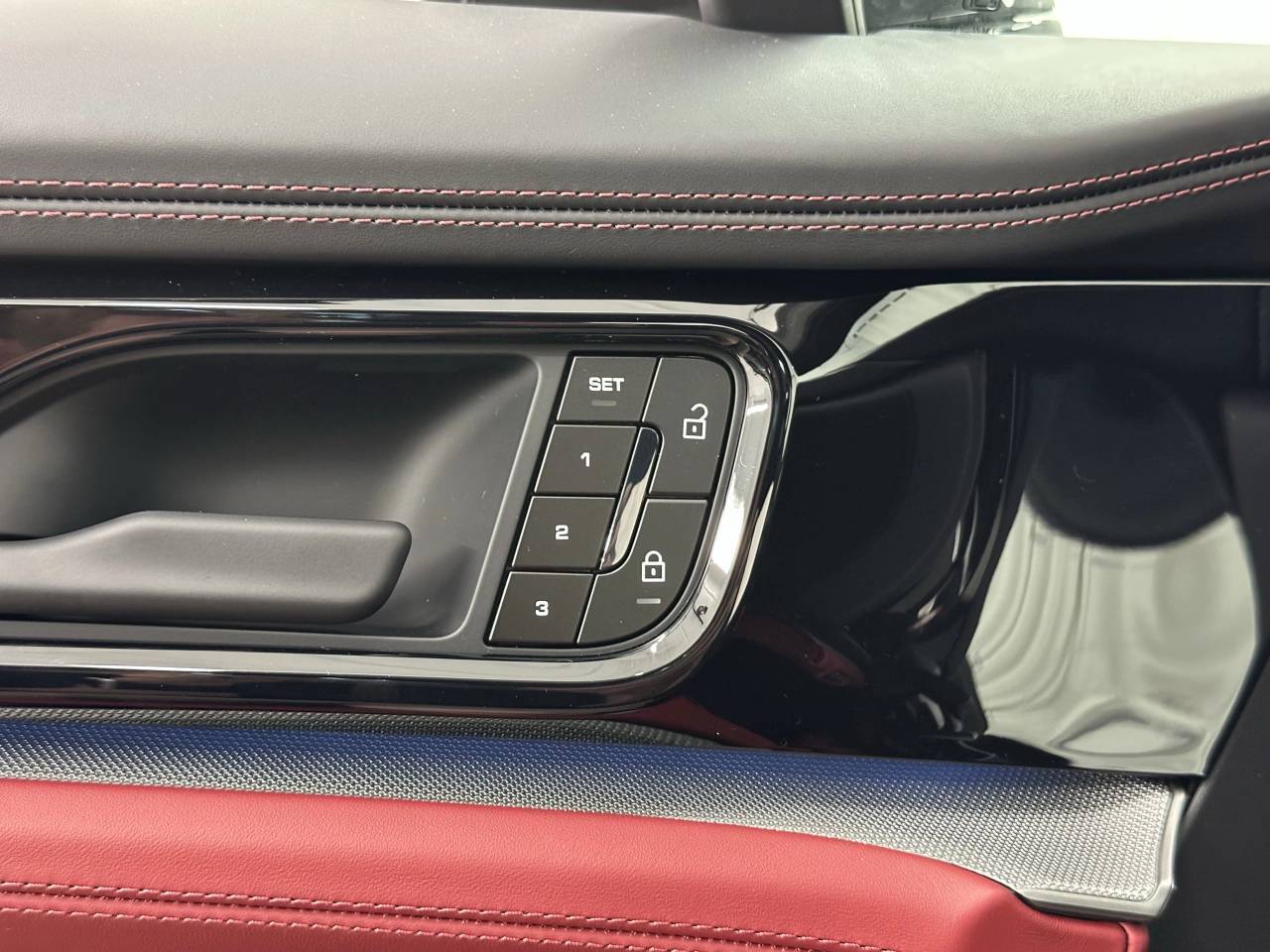 2025 Porsche Panamera 4 Newark DE