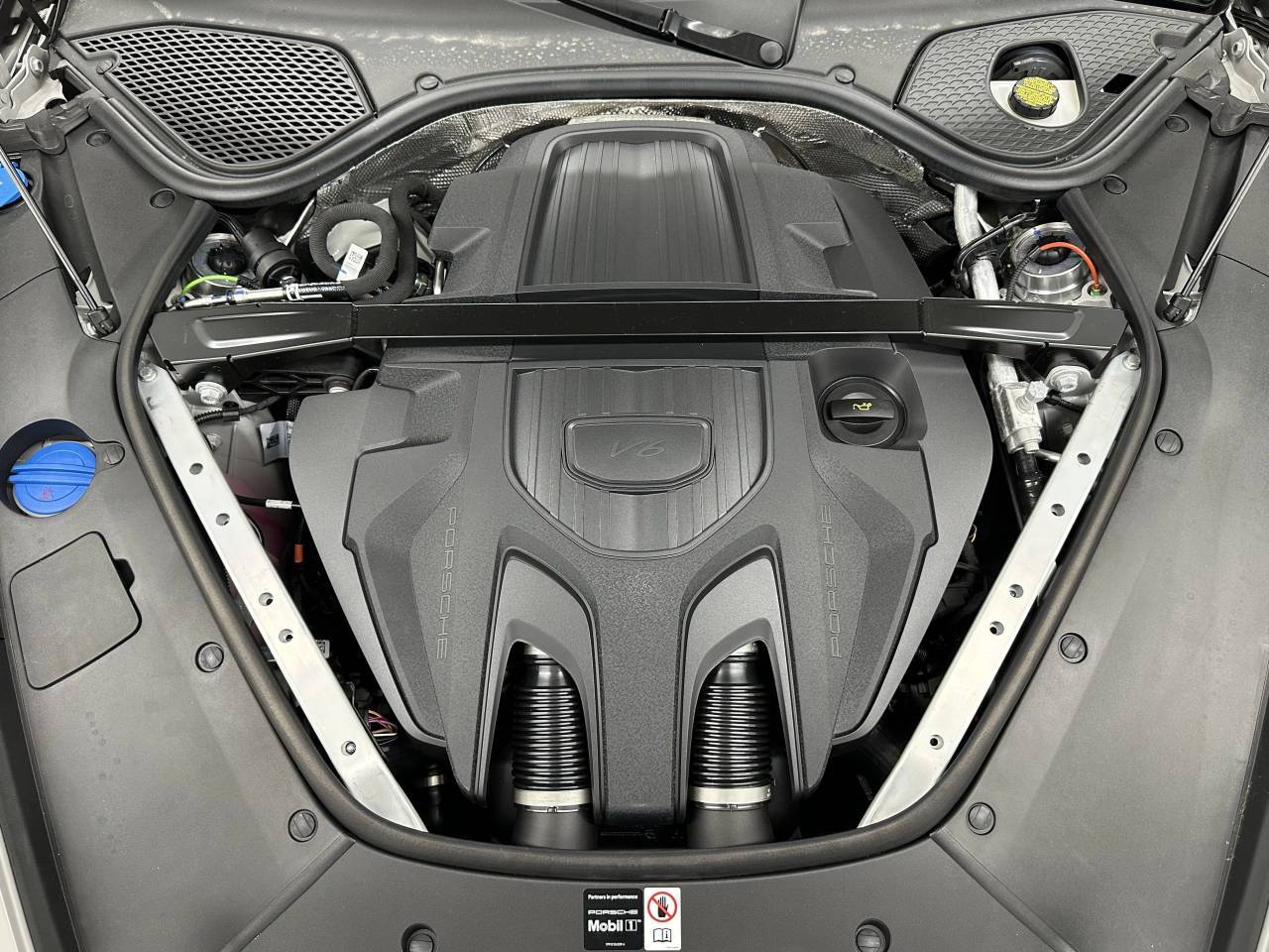 2025 Porsche Panamera 4 Newark DE