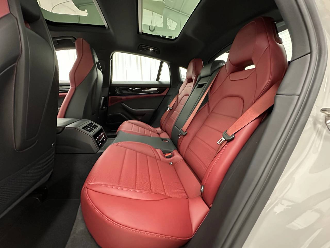 2025 Porsche Panamera 4 Newark DE