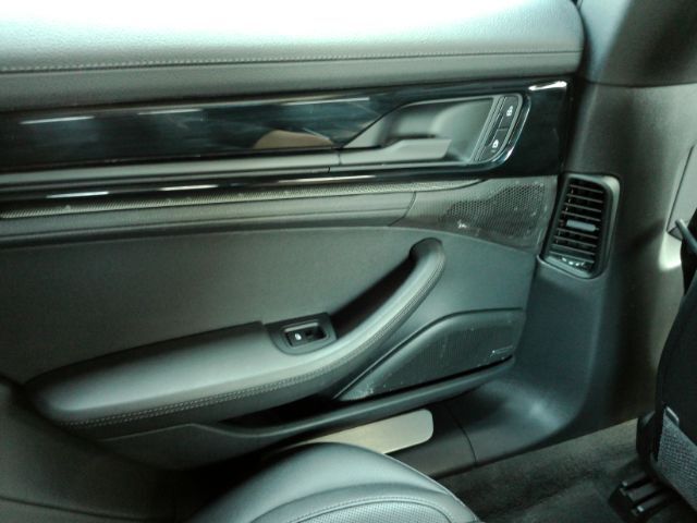 2025 Porsche Panamera 4 Plano TX