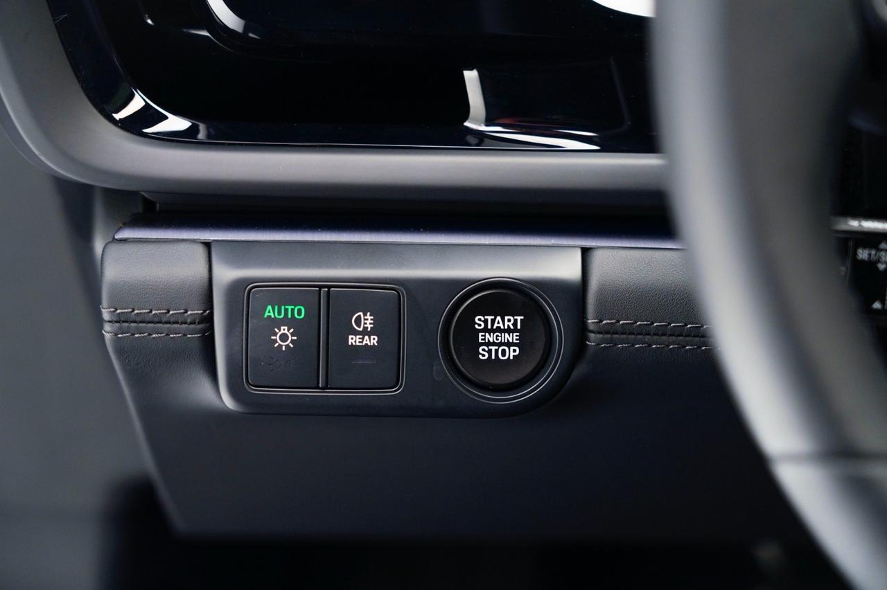 2025 Porsche Panamera 4 Pompano Beach FL