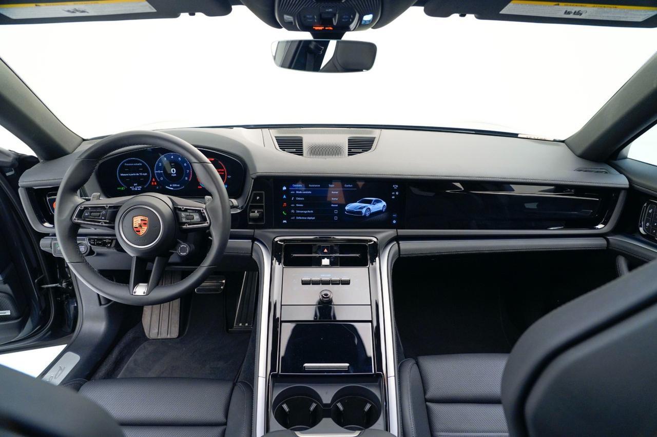 2025 Porsche Panamera 4 Pompano Beach FL