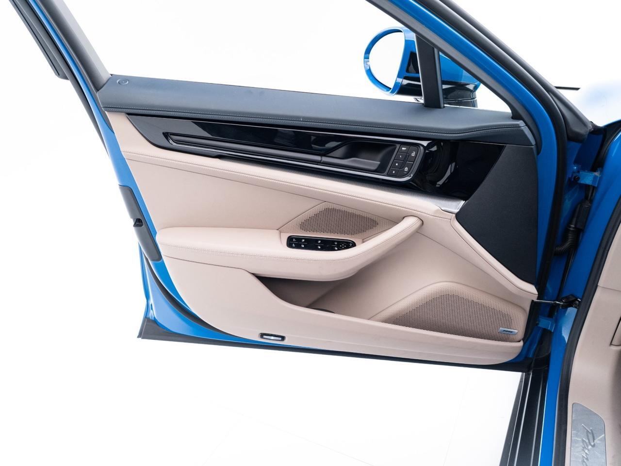 2025 Porsche Panamera 4 Pompano Beach FL