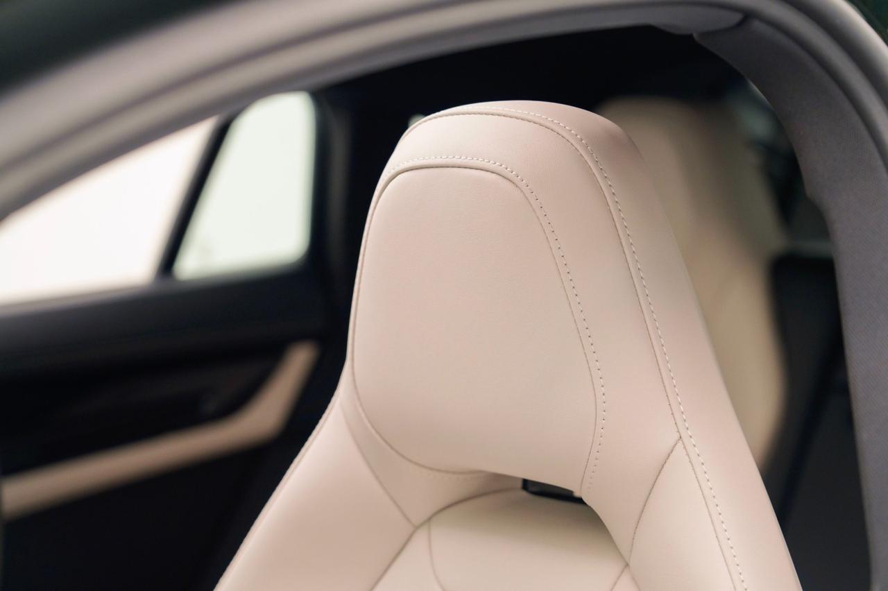 2025 Porsche Panamera 4 Pompano Beach FL