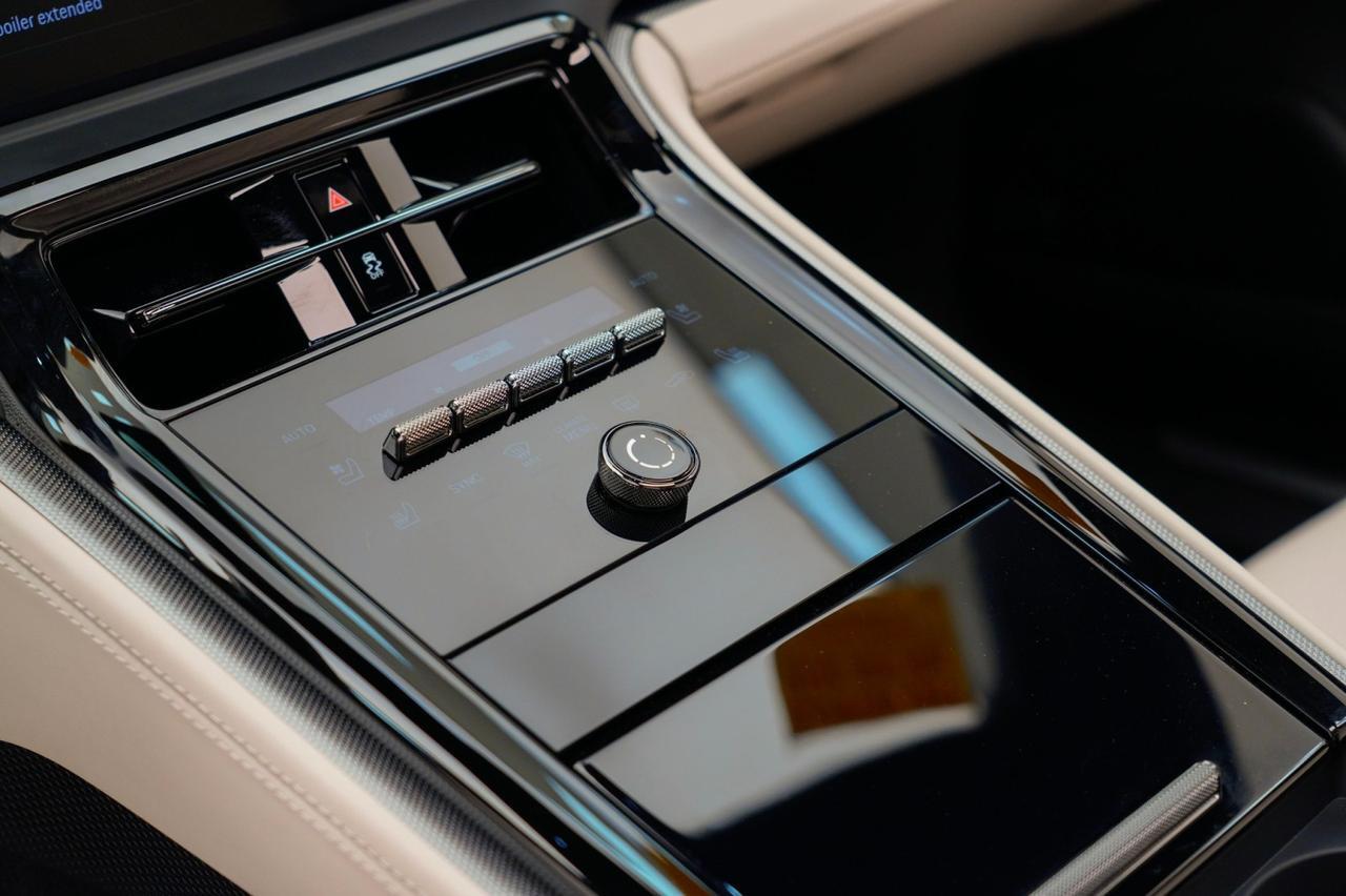 2025 Porsche Panamera 4 Pompano Beach FL