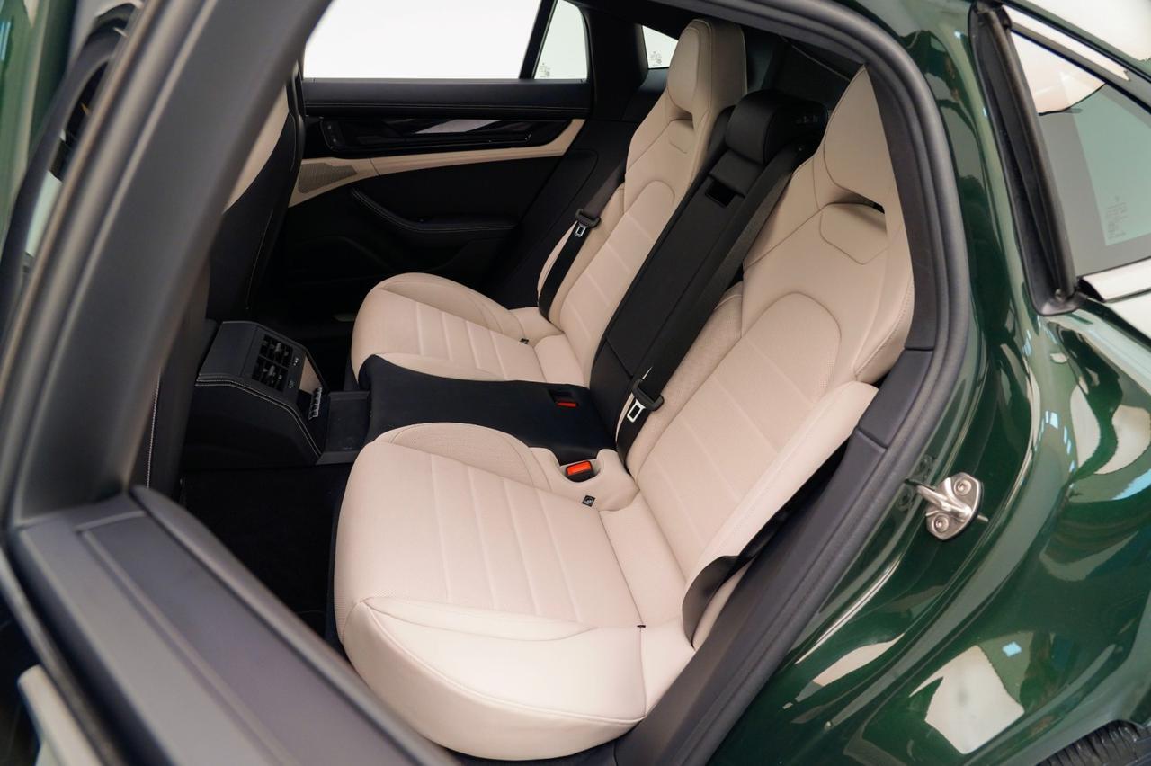 2025 Porsche Panamera 4 Pompano Beach FL