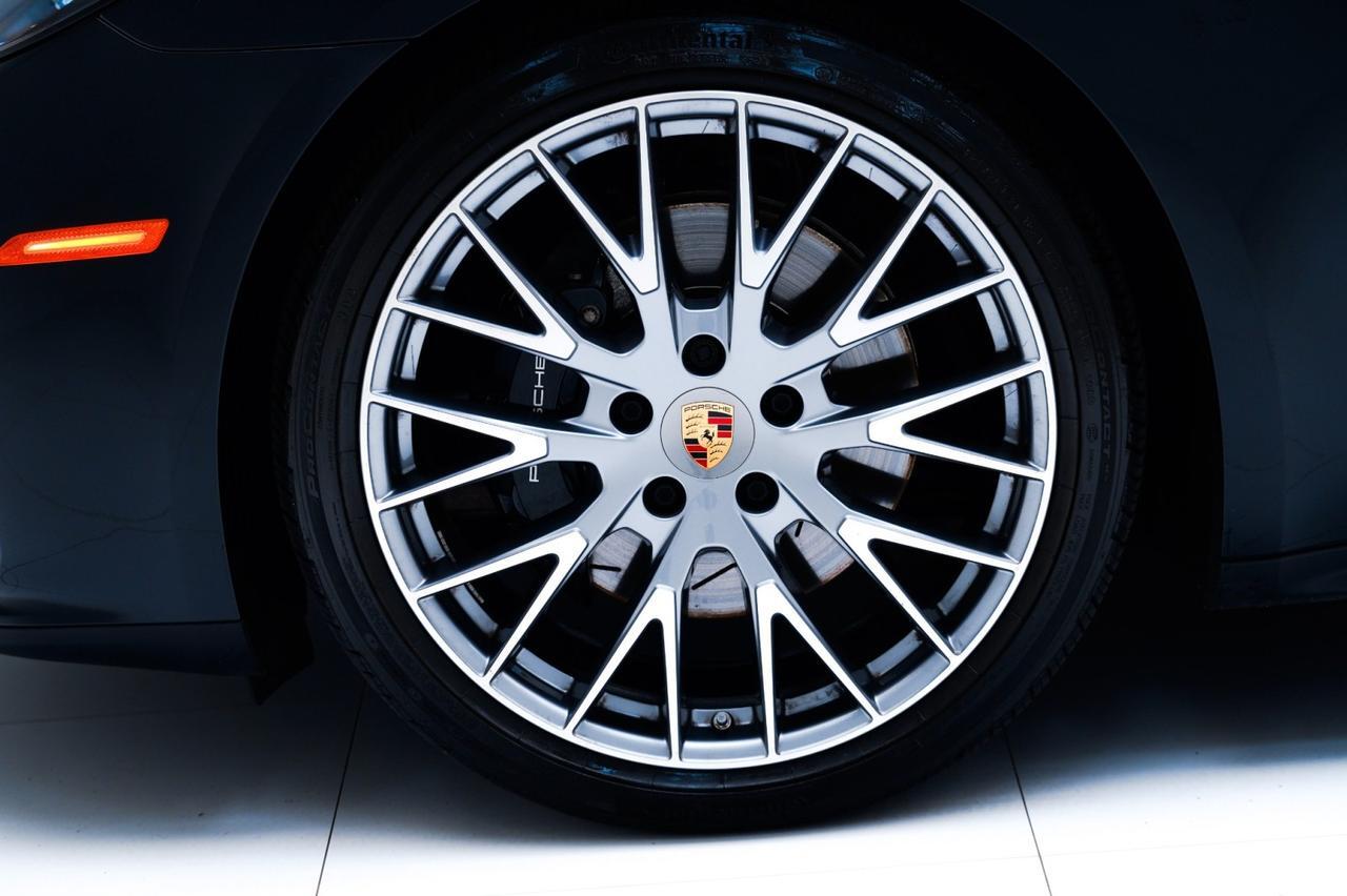 2025 Porsche Panamera 4 Pompano Beach FL