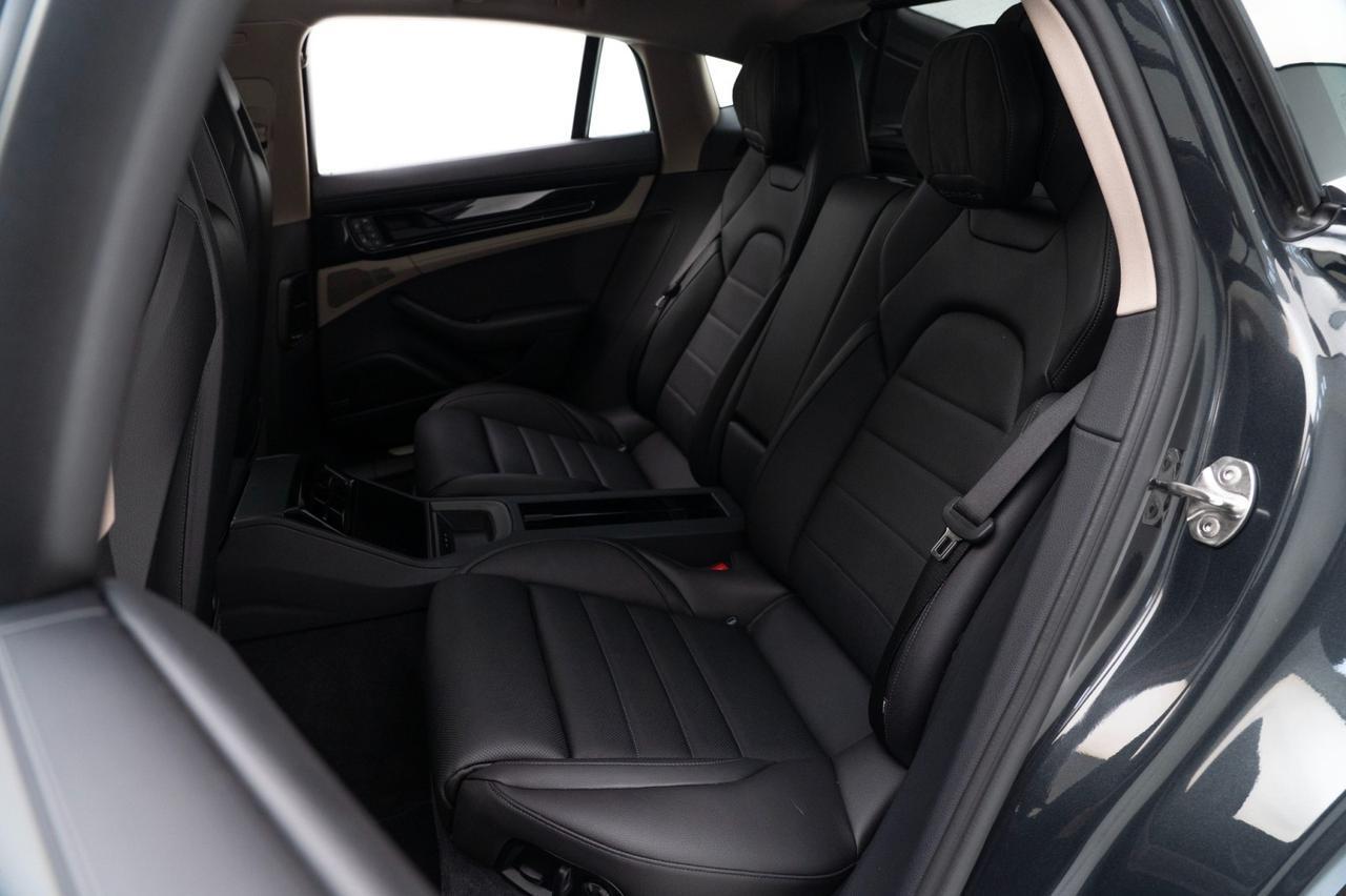 2025 Porsche Panamera 4 Pompano Beach FL