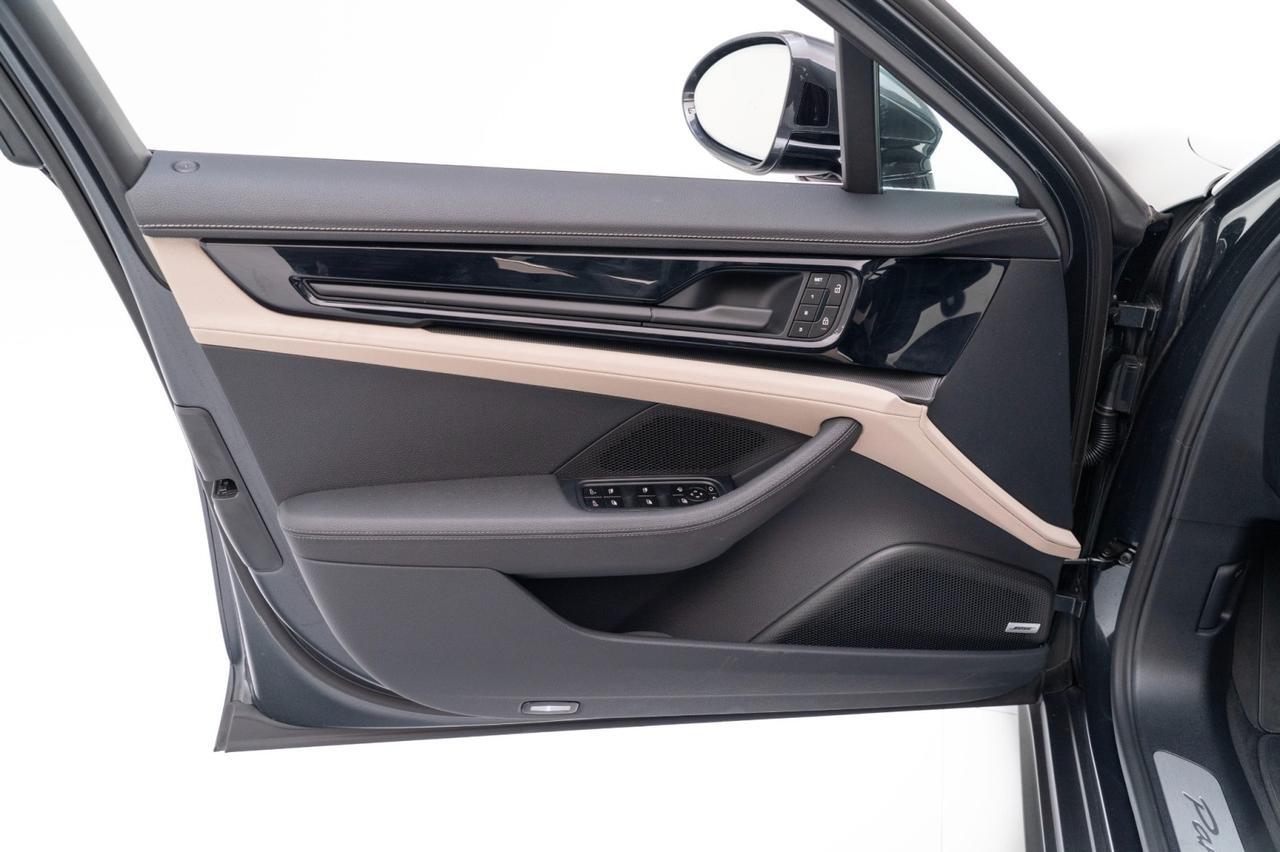 2025 Porsche Panamera 4 Pompano Beach FL