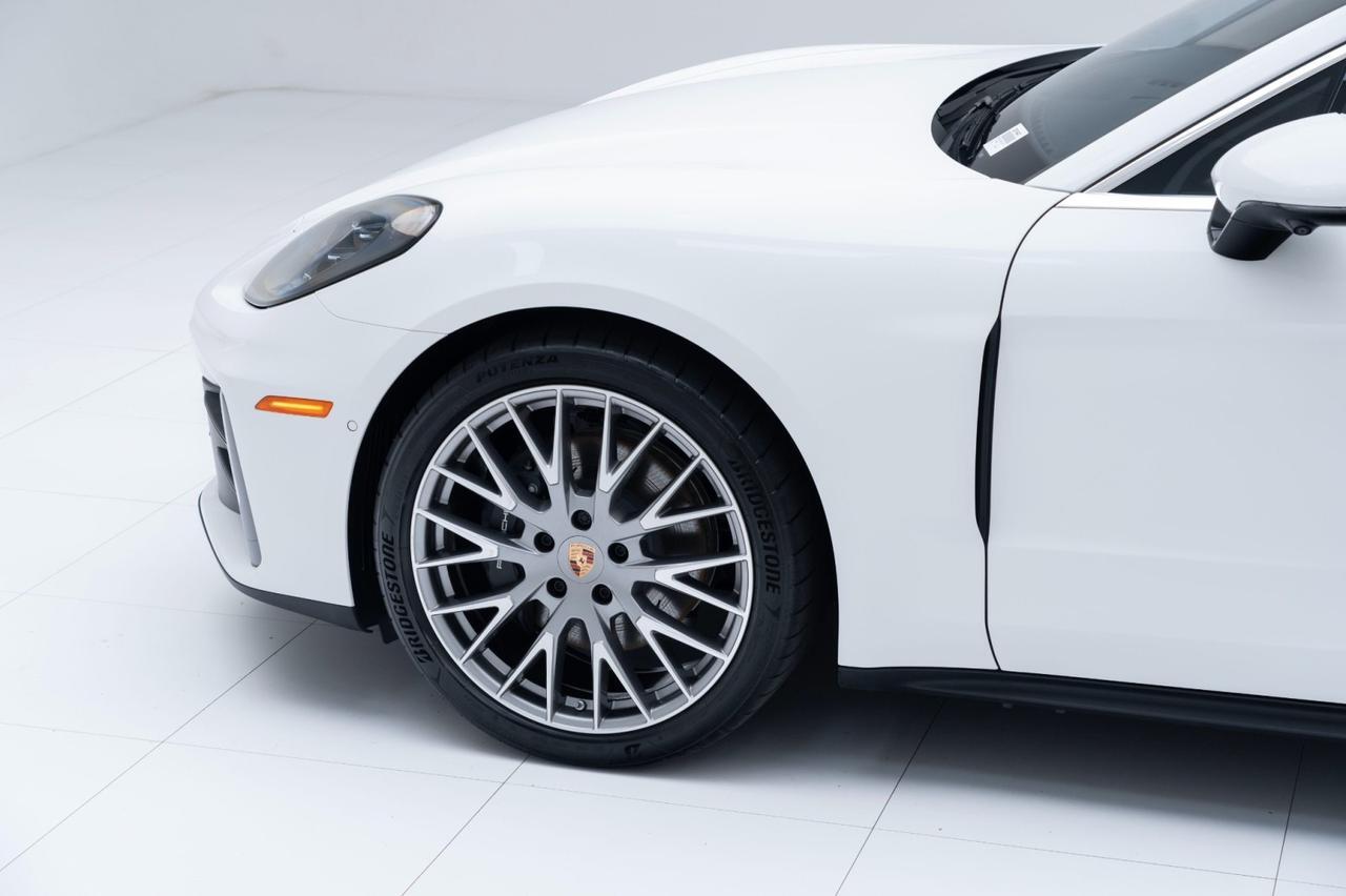 2025 Porsche Panamera 4 Pompano Beach FL